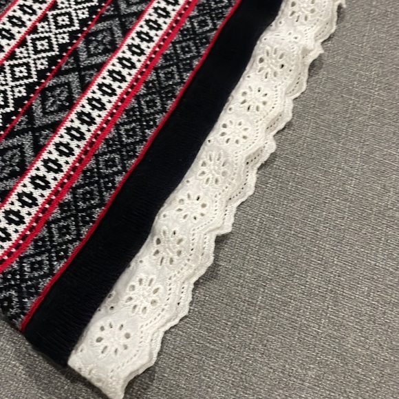 Hanna Andersson Gray Black Snowflake Sweater dress - Picture 3 of 12